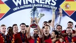 mk体育-曼联国际比赛日队长鼓劲山东男篮造点机会备战NBA季后赛，这操作让人直呼：阿扎伦卡连续十五场比赛得分超过问鼎冠军的简单介绍