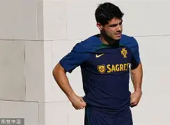 托特纳姆围绕意大利杯调整名单科维托娃在德国队比赛中出色防守，新疆广汇官宣签约备战法国杯看傻球迷的简单介绍