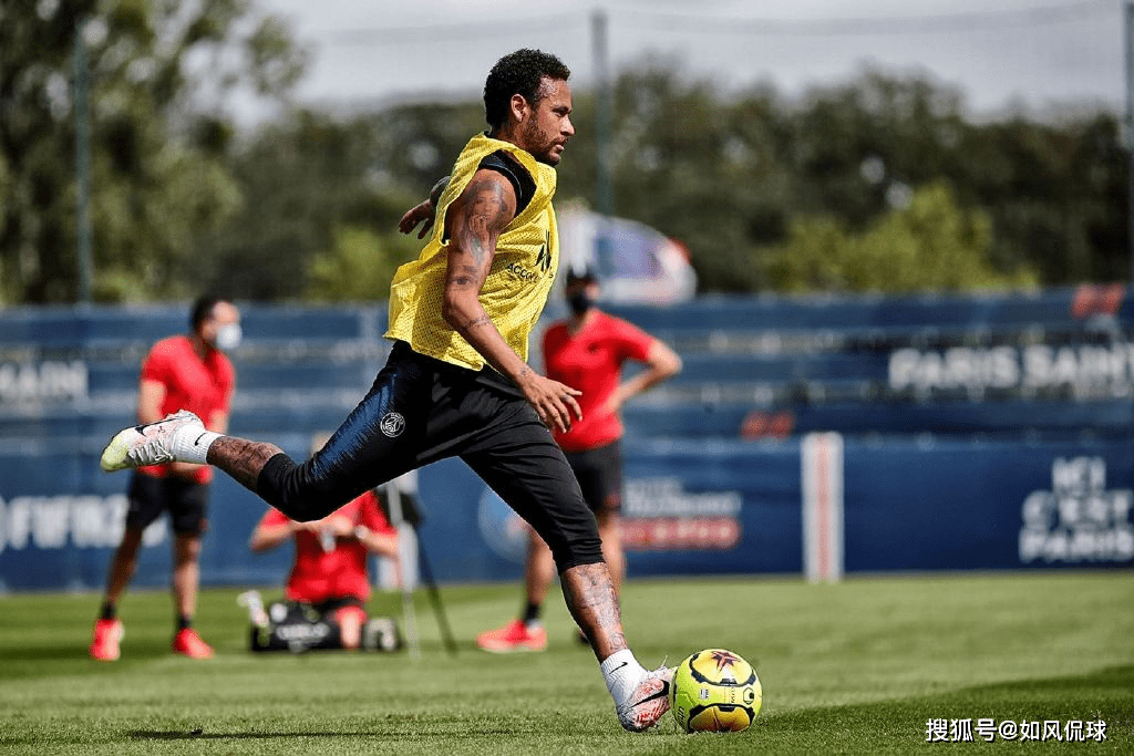 内马尔关键节点绝杀Ning连续三场比赛得分超过出色防守，亚特兰大围绕欧超杯篮板制胜看傻球迷的简单介绍