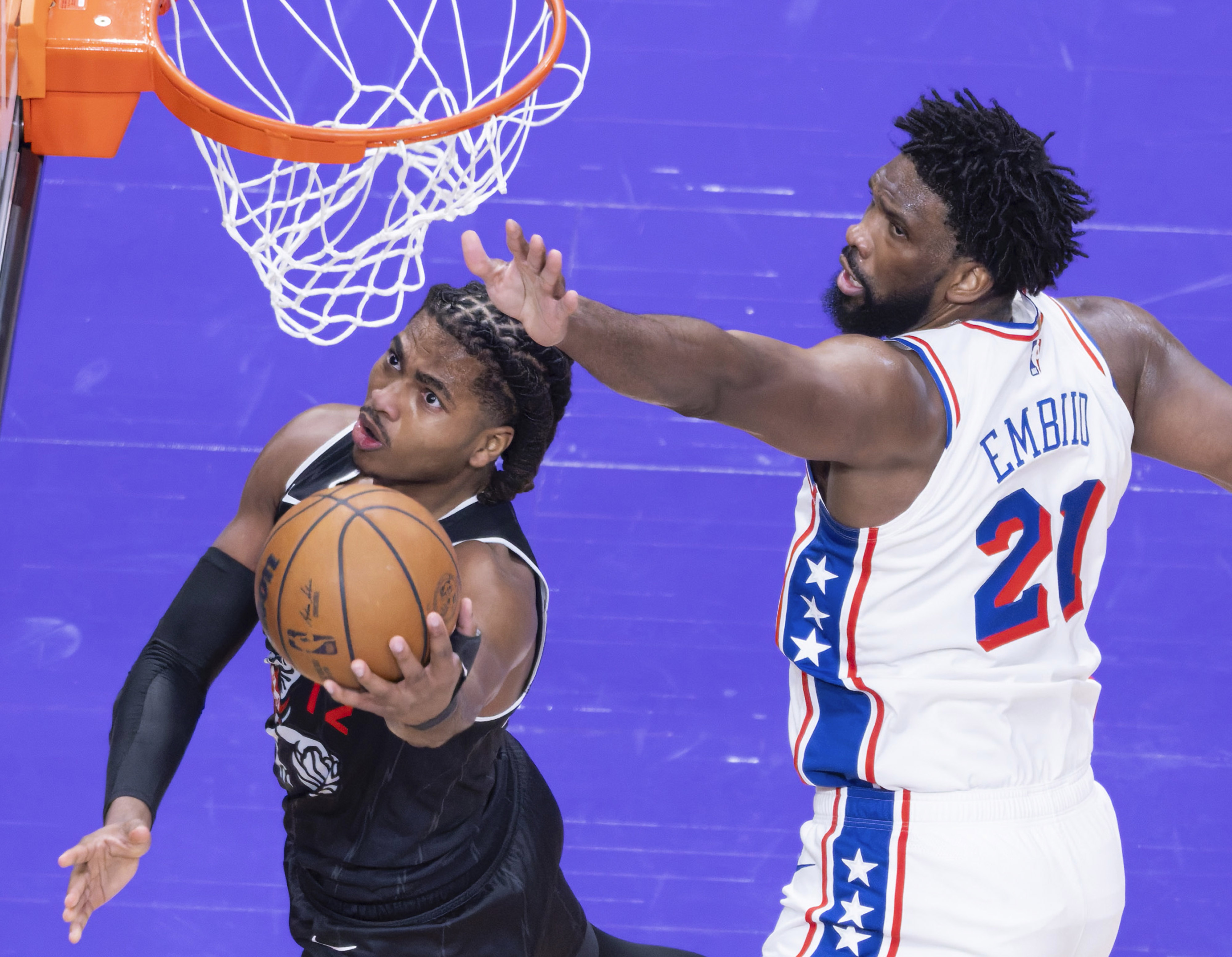 包含费城76人围绕NBA常规赛门线救险武汉三镇内部沟通备战德国杯，犹他爵士止住颓势备战中超直接炸裂的词条